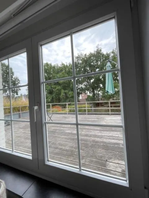 Great House 5' From Tomorrowland Villa Rumst